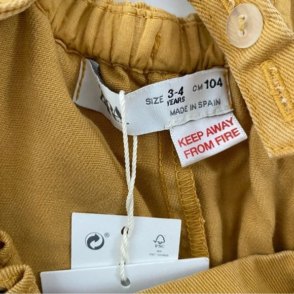 Zara Ruffle Mustard One Piece Overall Cross Back Strap Romper 3-4Y NWT - Picture 3 of 7